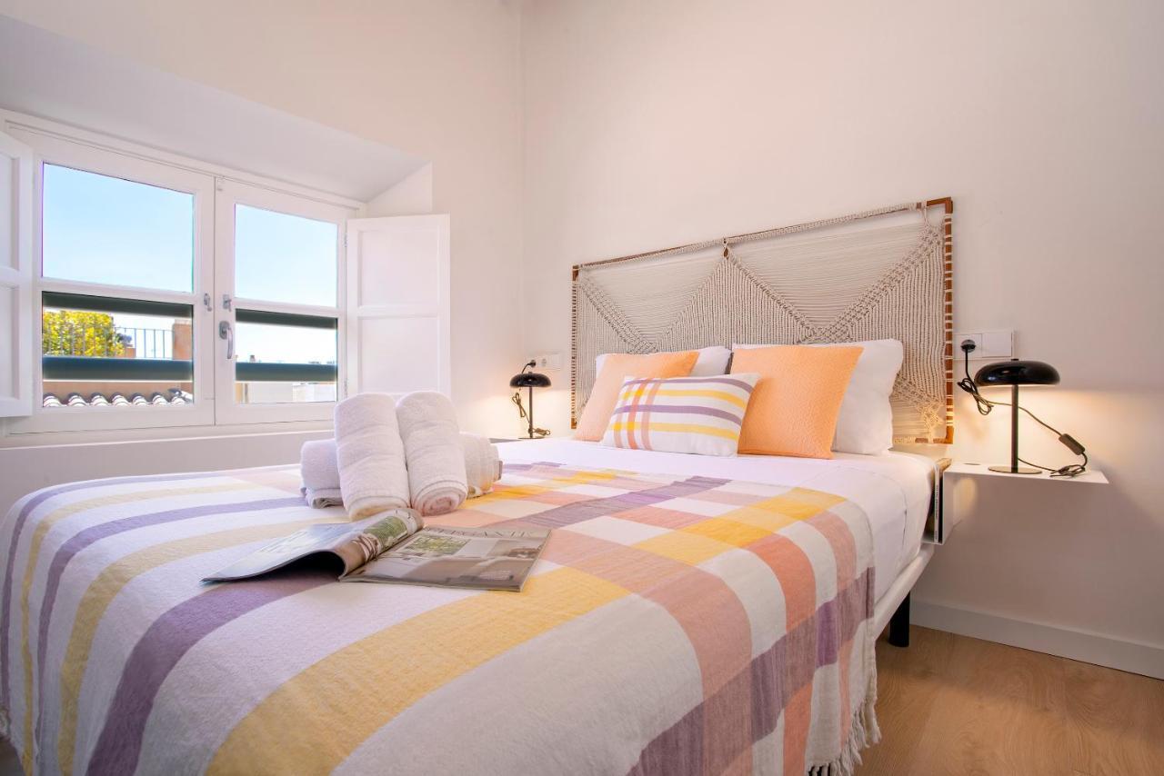 Apartamentos Thyssen Cisneros By Rent Me Málaga Eksteriør bilde