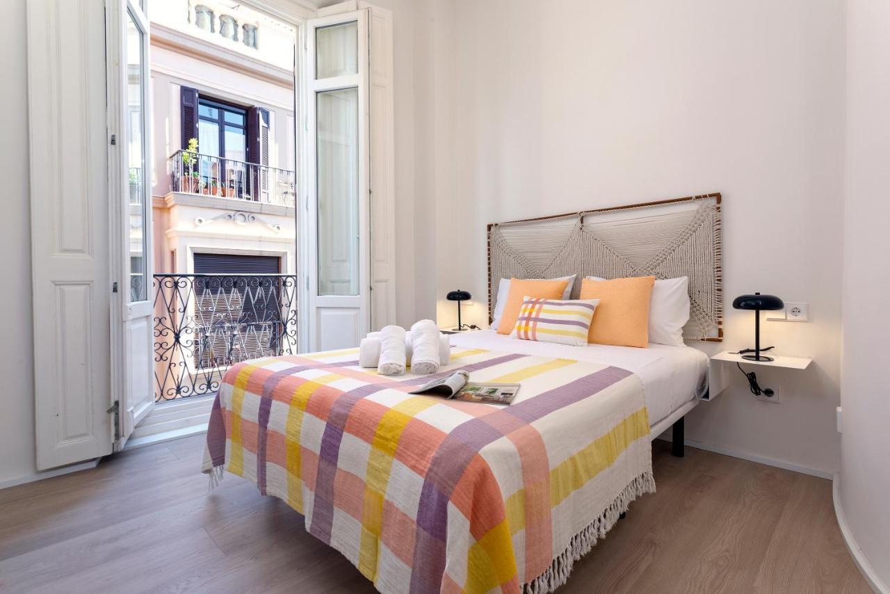 Apartamentos Thyssen Cisneros By Rent Me Málaga Eksteriør bilde