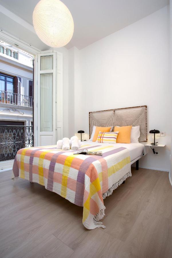 Apartamentos Thyssen Cisneros By Rent Me Málaga Eksteriør bilde