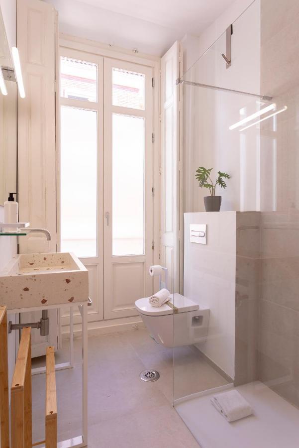 Apartamentos Thyssen Cisneros By Rent Me Málaga Eksteriør bilde